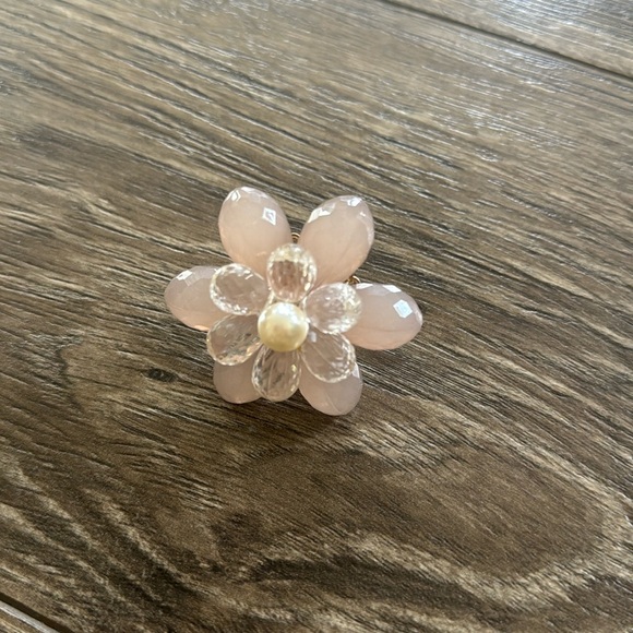 Flower Ring - Picture 3 of 7